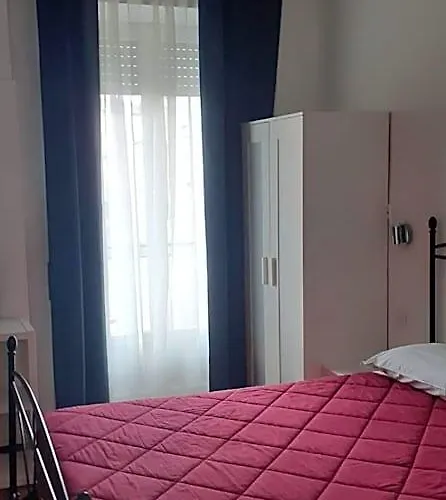 Domus Vatican Holiday's Bed & Breakfast Roma